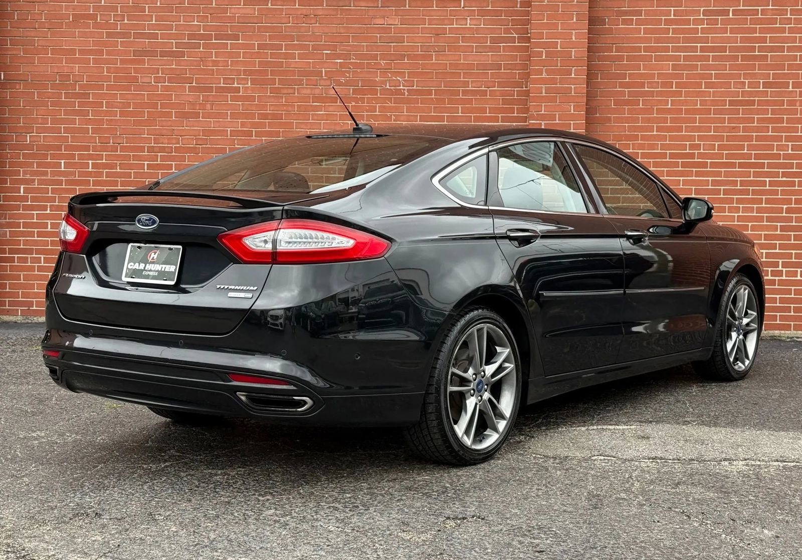Used 2014 Ford Fusion Titanium image 5