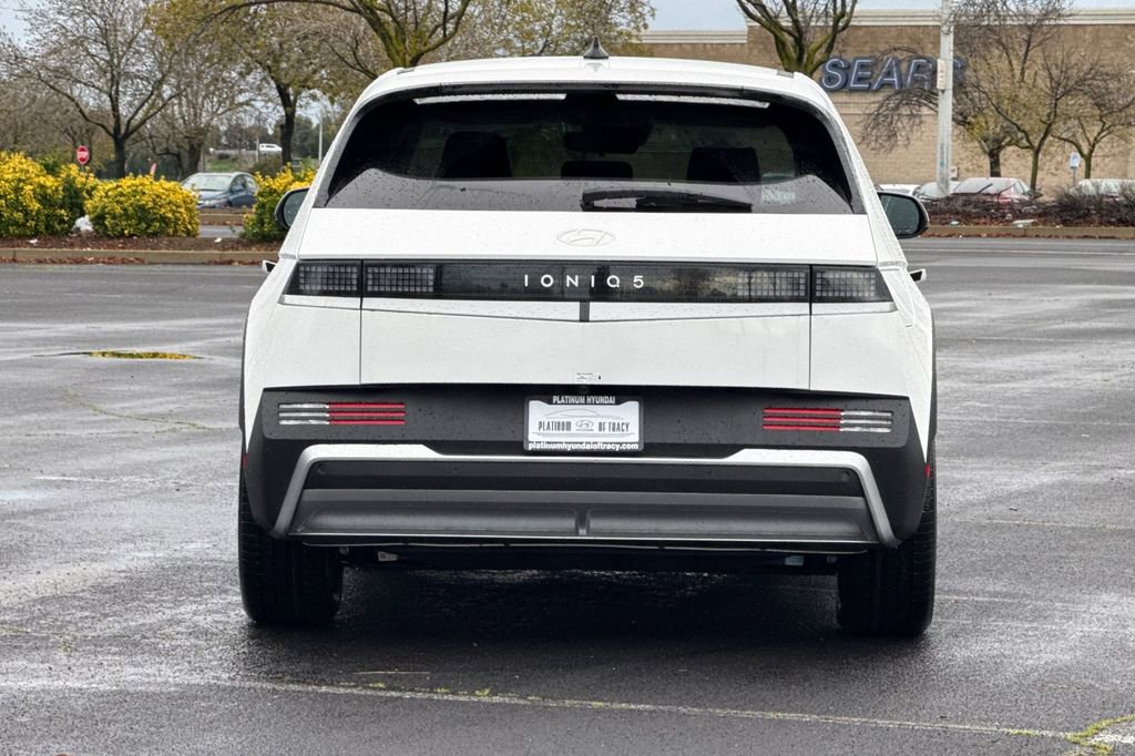 New 2026 Hyundai Ioniq 5 SE image 5
