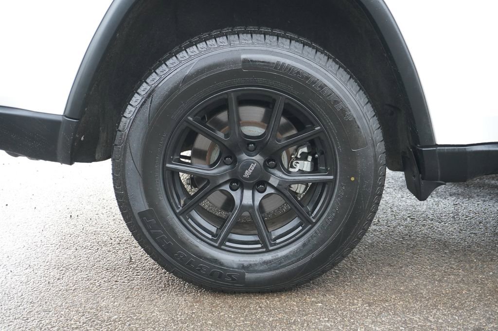 Used 2017 Jeep Grand Cherokee Laredo w/ Quick Order Package 23E image 12