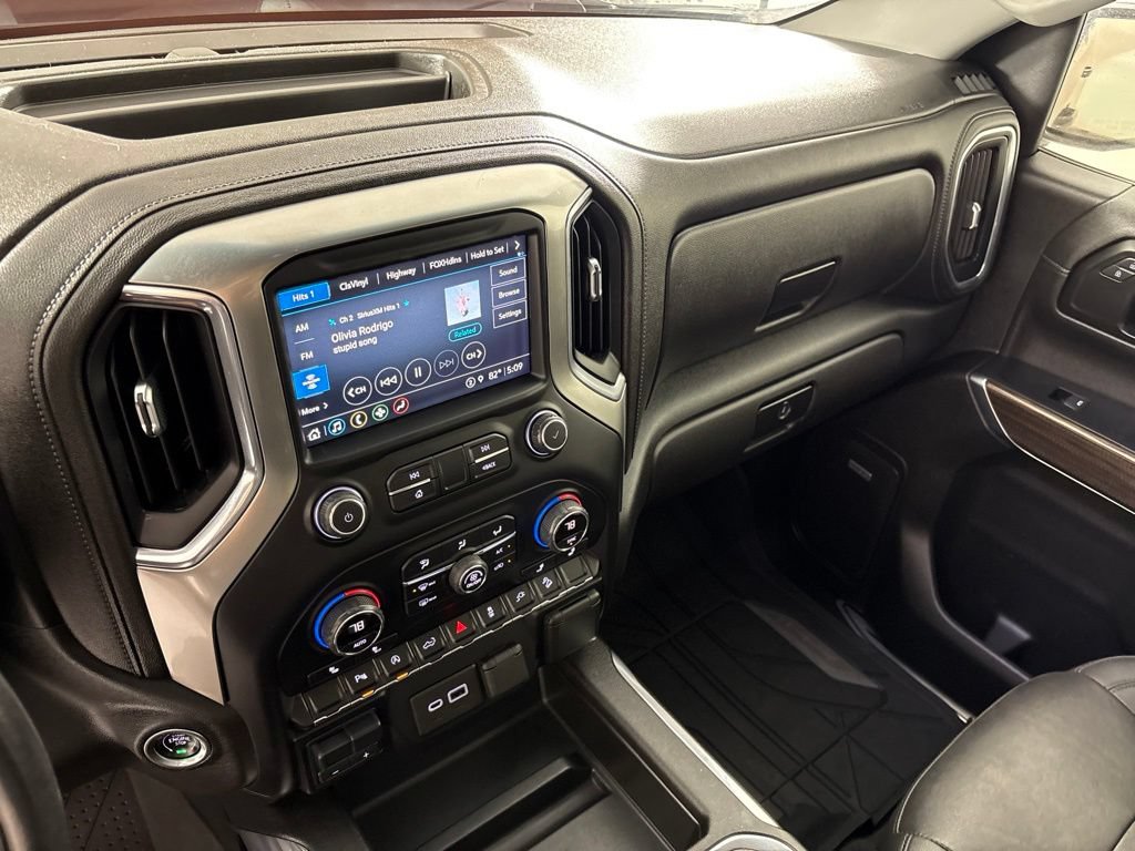 Certified 2021 Chevrolet Silverado 1500 LT Trail Boss w/ Convenience Package II AWD/4WD image 39