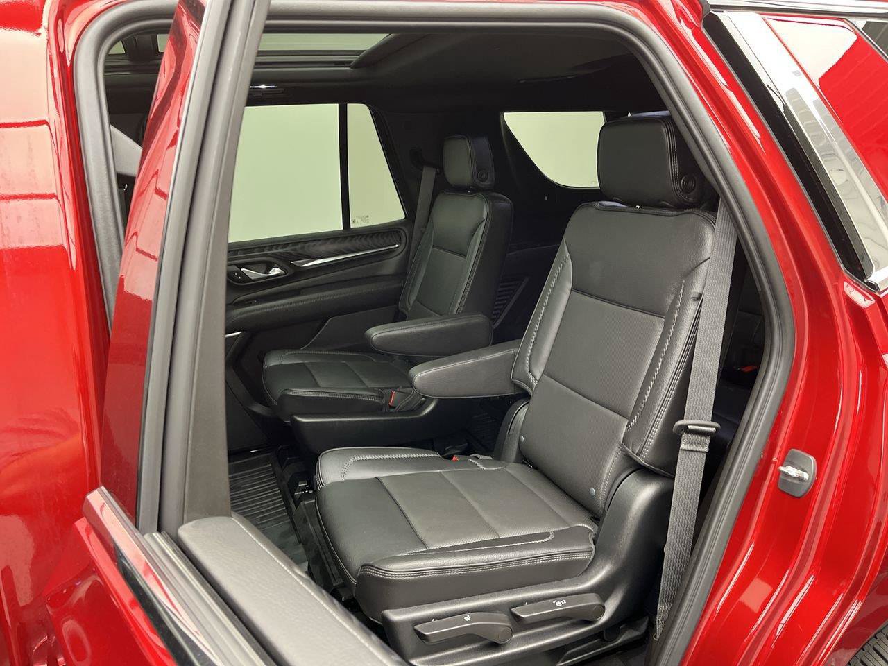 Certified 2023 GMC Yukon Denali w/ LPO, Floor Liner Package AWD/4WD image 13