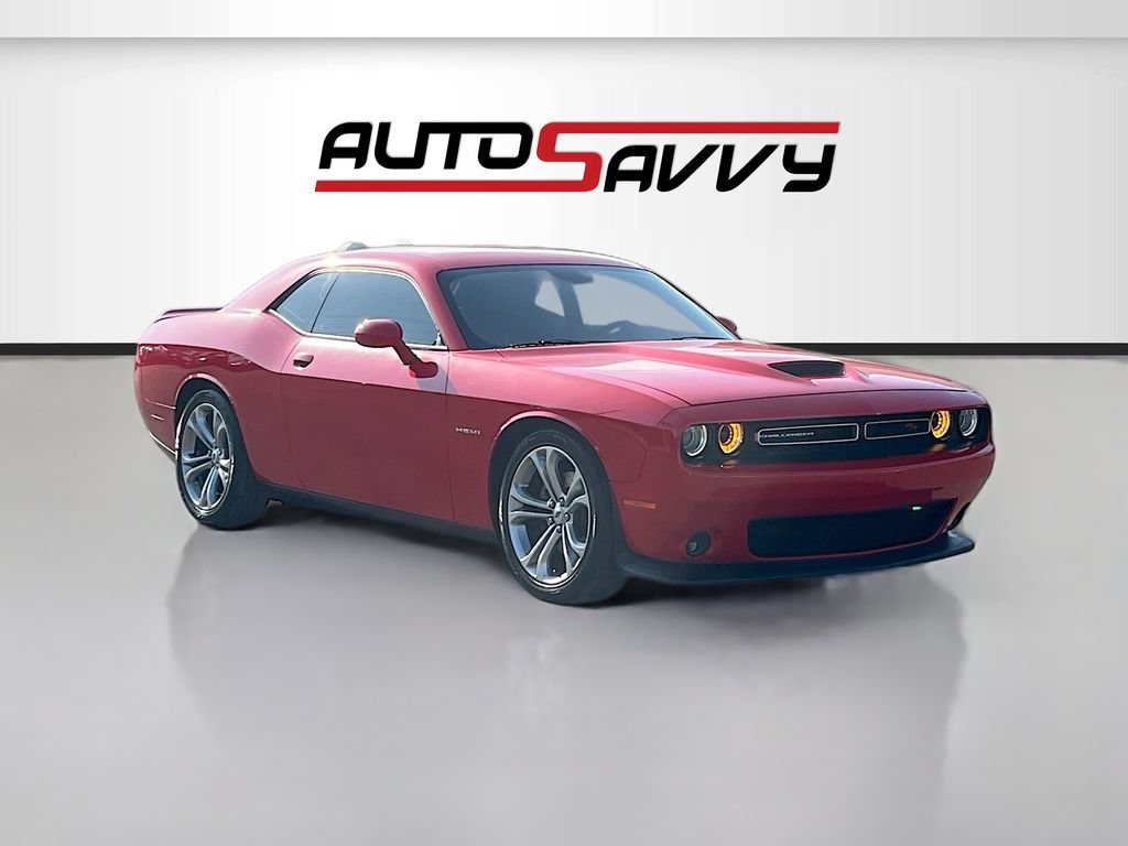 Used 2021 Dodge Challenger R/T RWD image 1