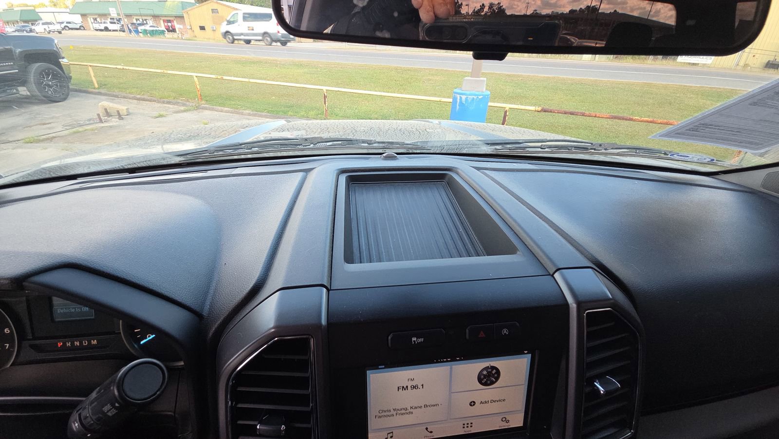 Used 2019 Ford F150 XLT image 9