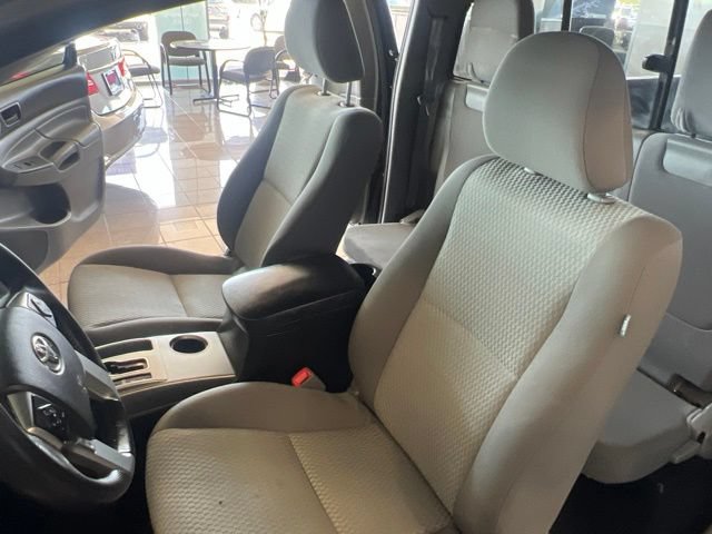 Used 2014 Toyota Tacoma 2WD Access Cab w/ SR5 Package image 17