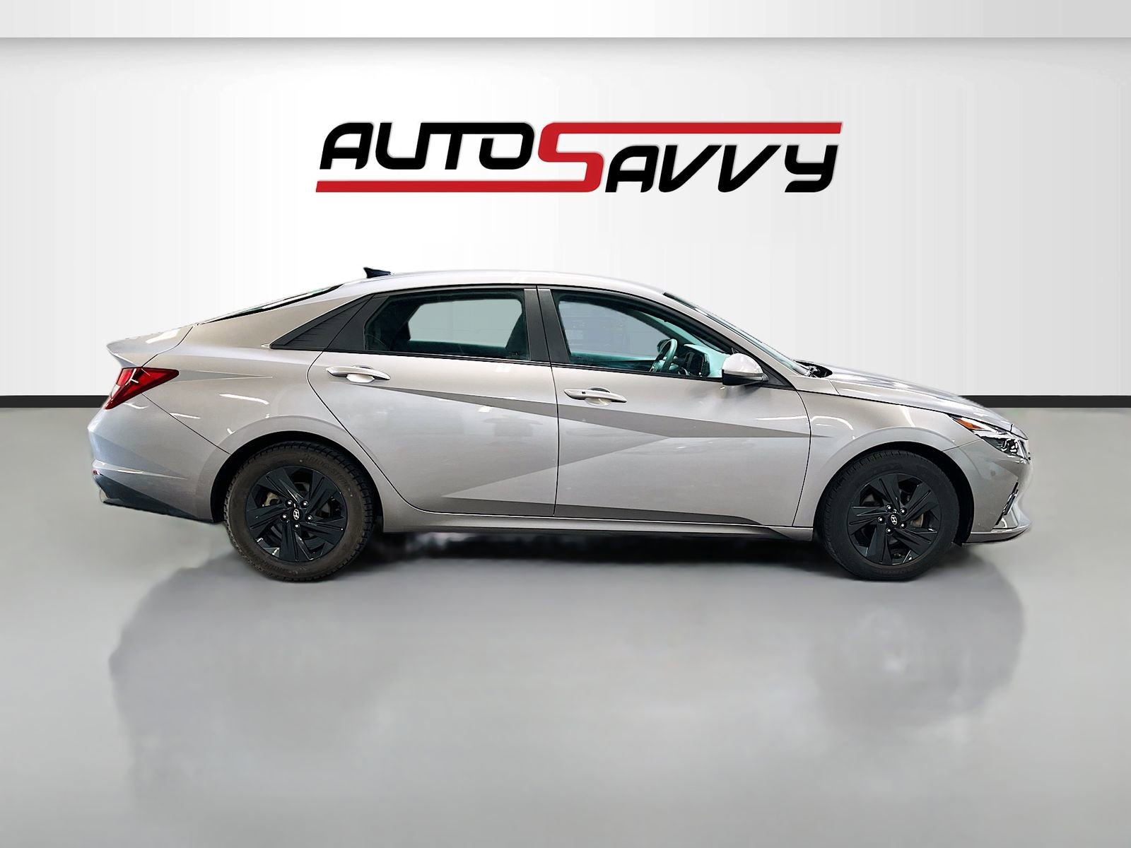 Used 2023 Hyundai Elantra SEL w/ Cargo Package FWD image 8