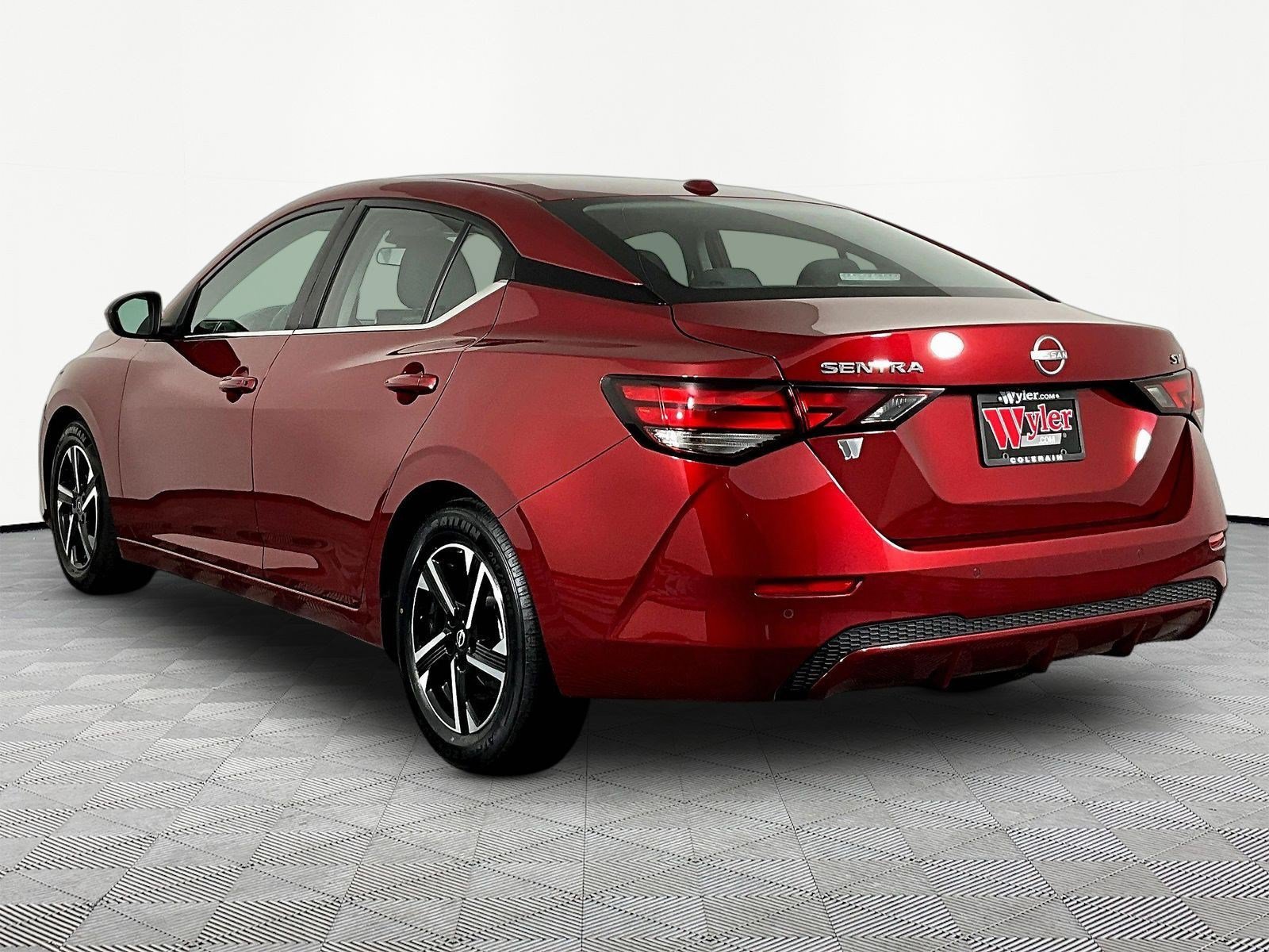 Certified 2024 Nissan Sentra SV w/ All-Weather Package FWD image 4