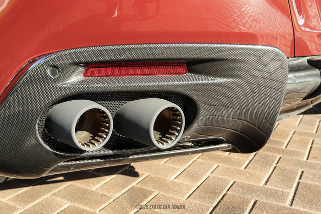 Used 2025 Ferrari Roma Spider RWD image 63