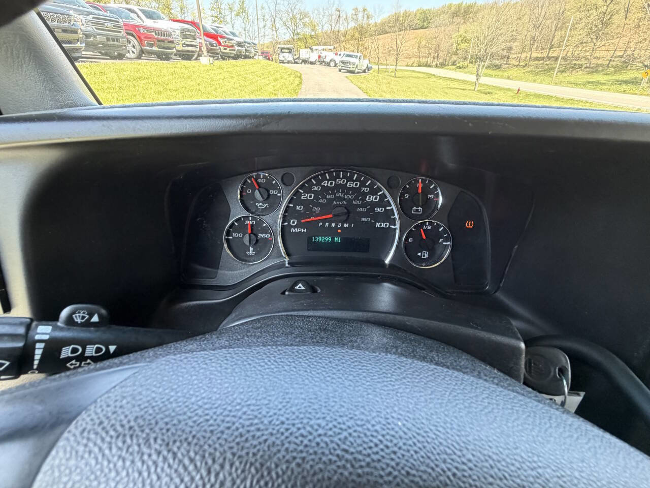 Used 2011 Chevrolet Express 3500 RWD image 30