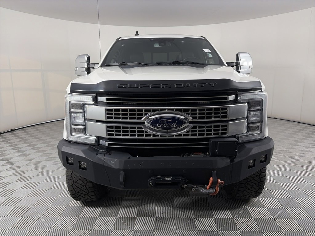Used 2019 Ford F350 Platinum w/ Platinum Ultimate Package image 2