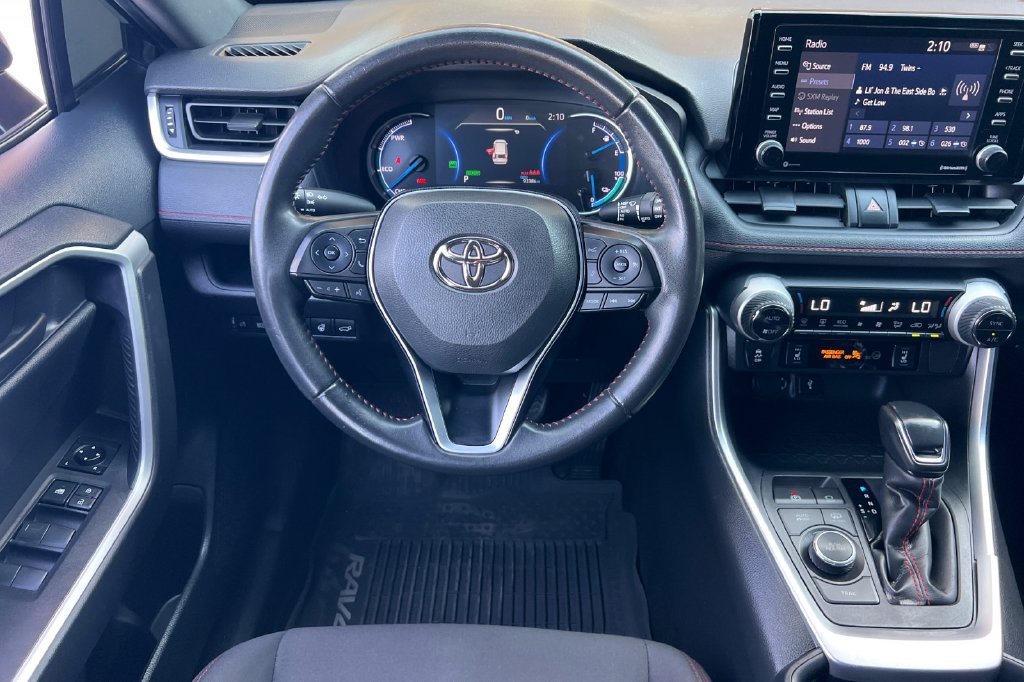 Certified 2021 Toyota RAV4 SE w/ Weather & Moonroof Package AWD/4WD image 17