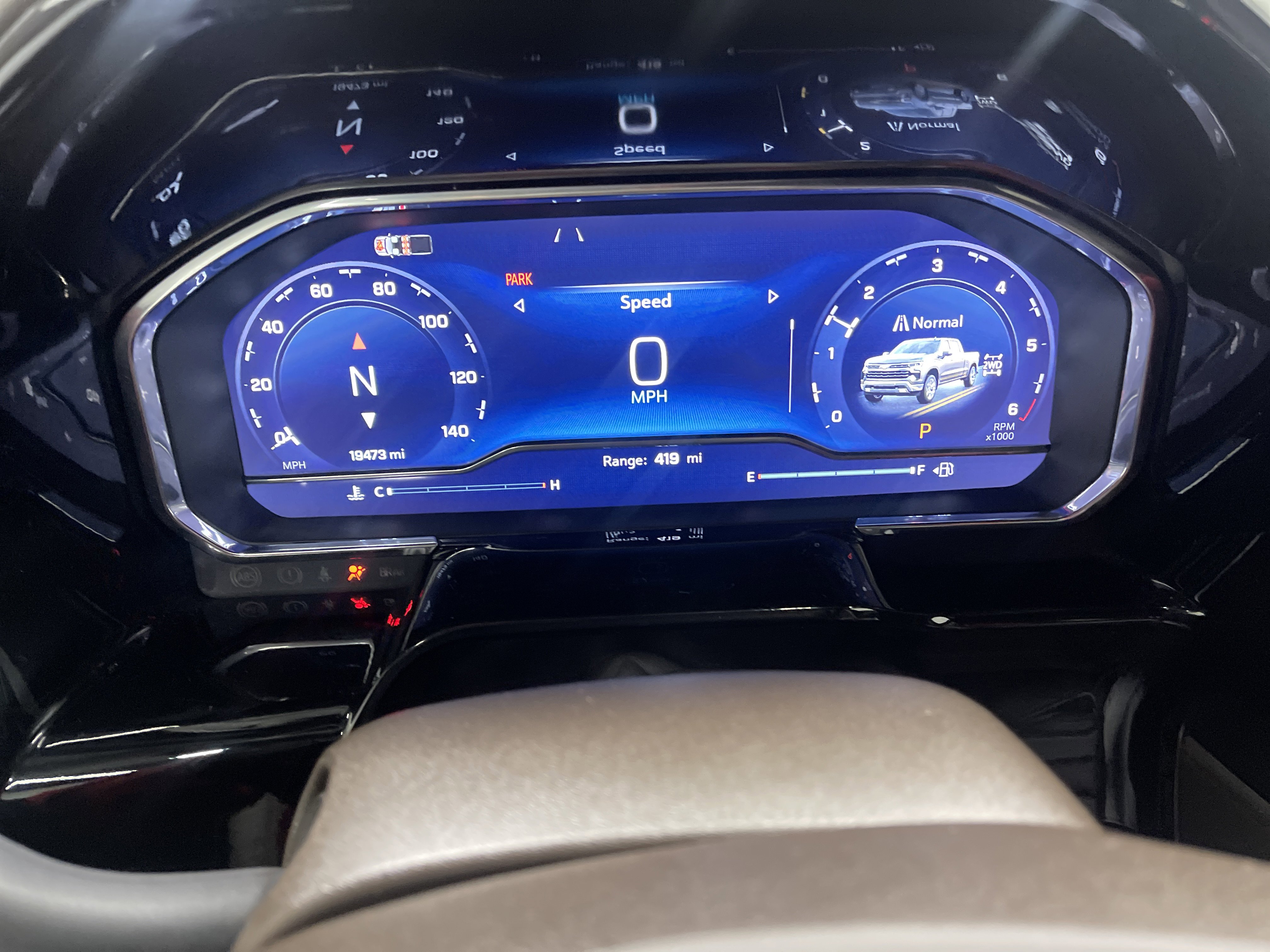 Used 2024 Chevrolet Silverado 1500 LTZ w/ LTZ Convenience Package II AWD/4WD image 30