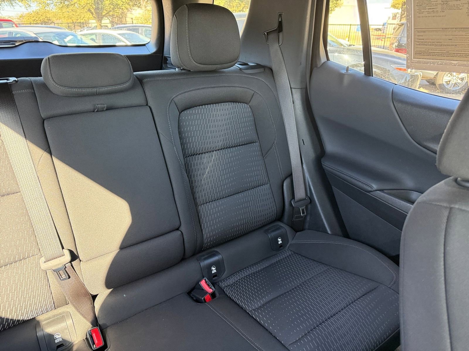 Used 2025 Chevrolet Equinox LT image 37