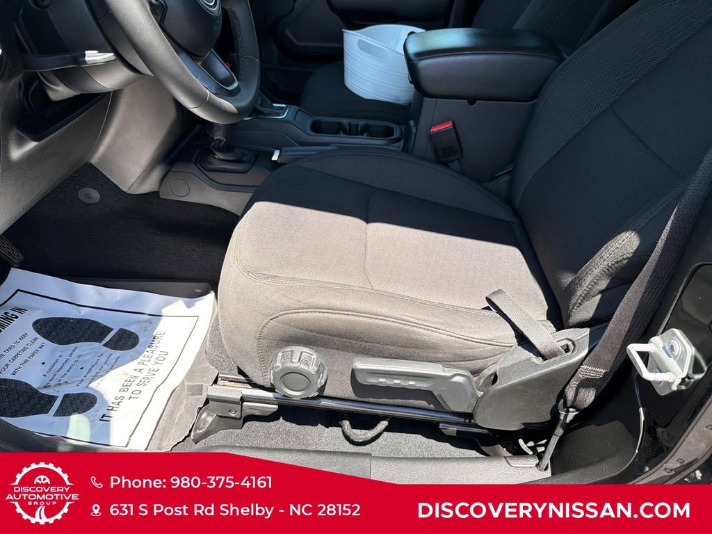 Used 2023 Jeep Wrangler Willys image 12