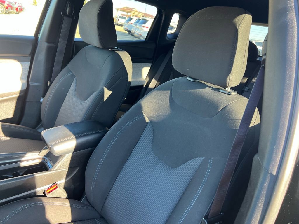 Used 2024 Jeep Compass Sport image 26