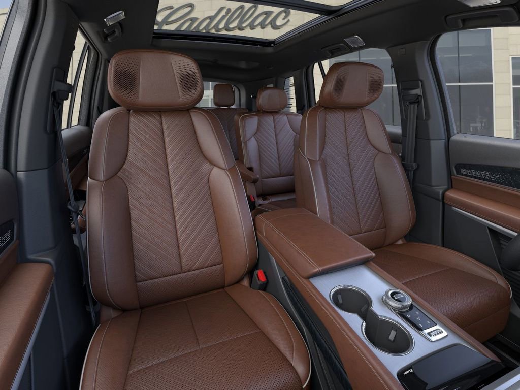 New 2026 Cadillac Vistiq Platinum w/ LPO, Floor Liner Package image 16