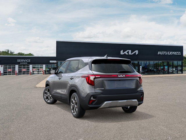 New 2026 Kia Seltos LX image 4