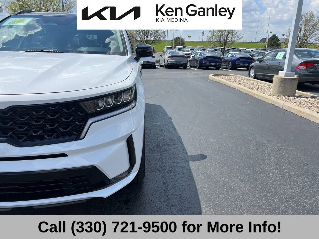 Certified 2023 Kia Sorento S w/ Panoramic Sunroof Package FWD image 21