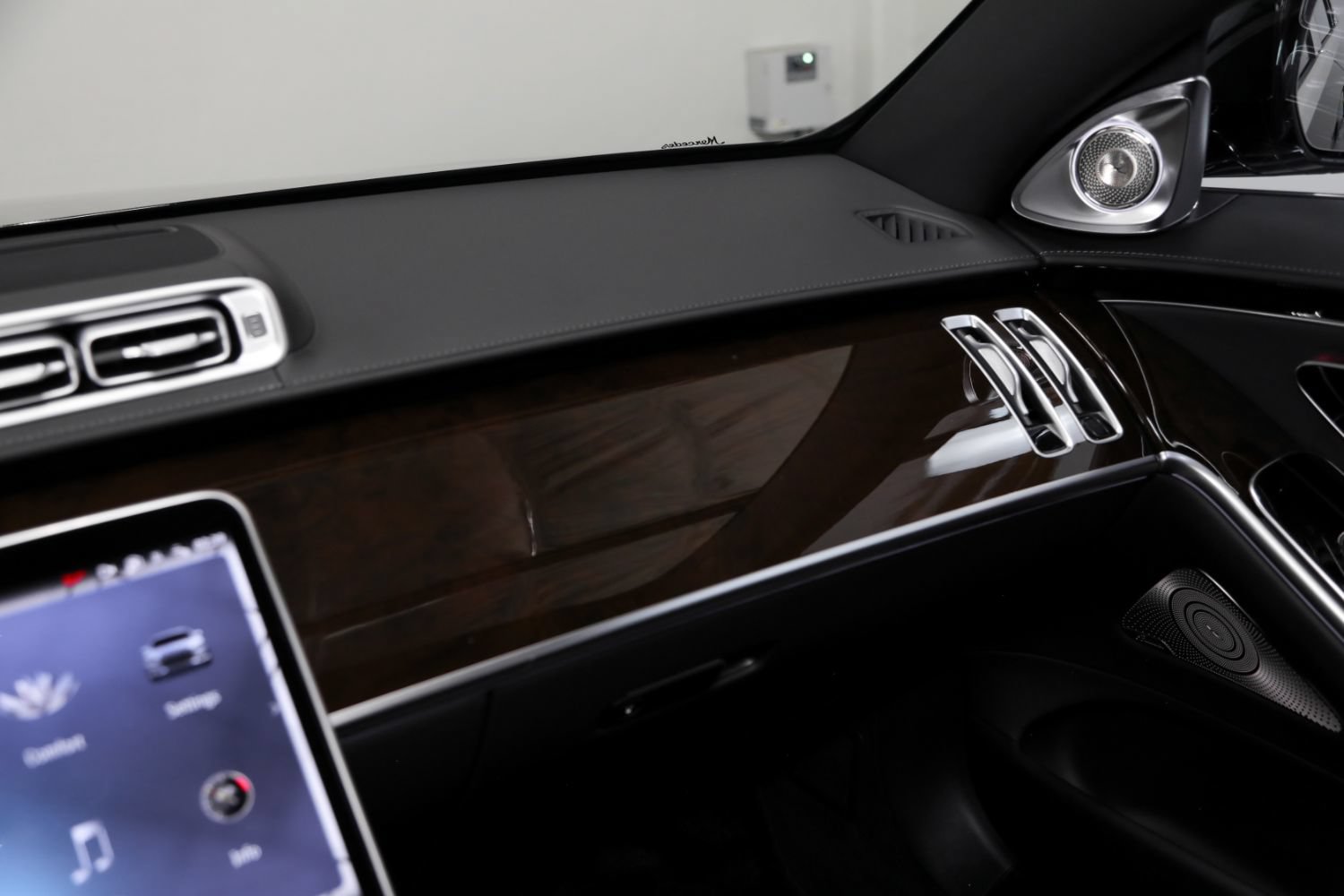 Used 2026 Mercedes-Benz Maybach S 580 4MATIC image 67