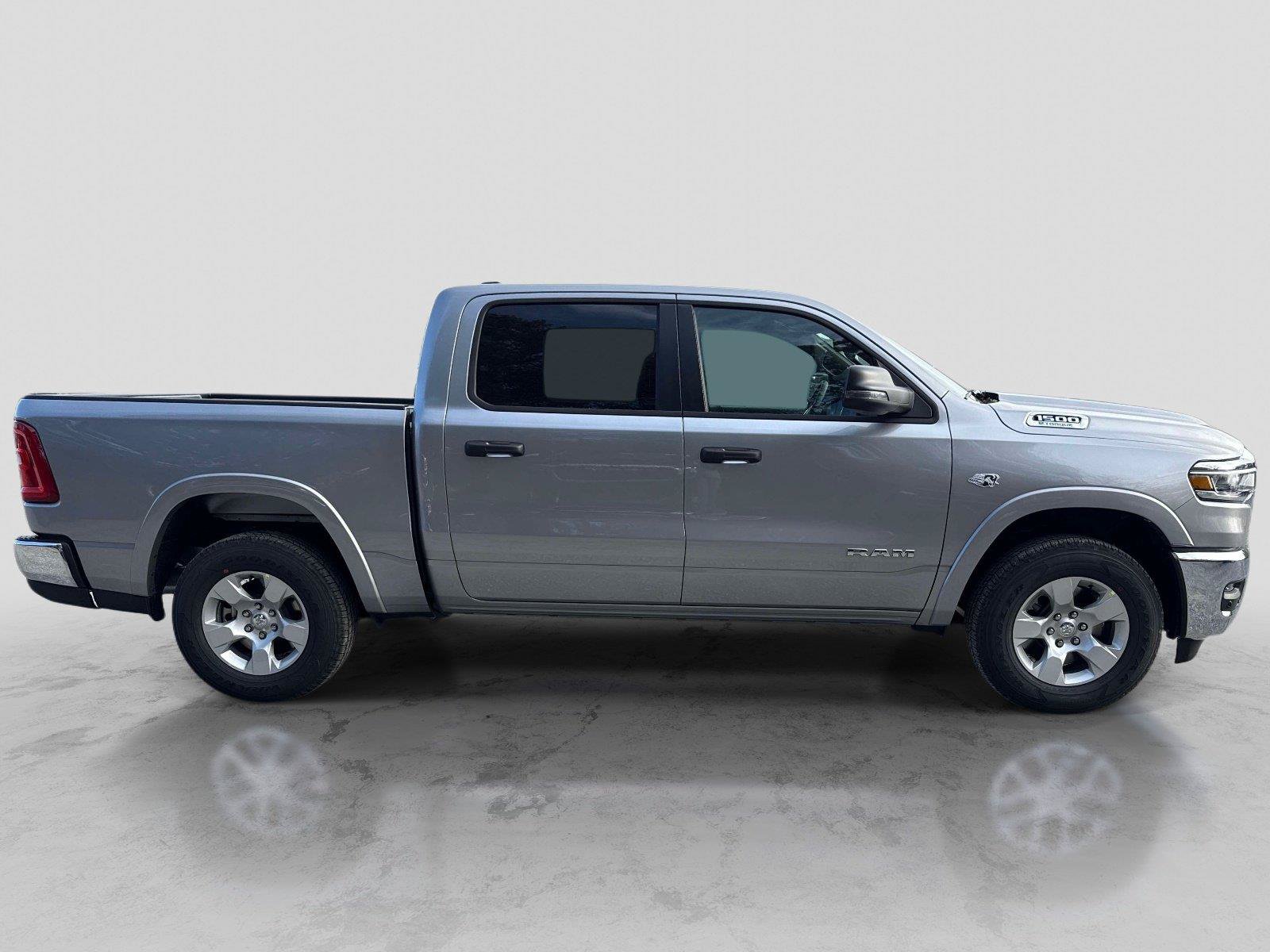New 2026 RAM 1500 Big Horn AWD/4WD image 4