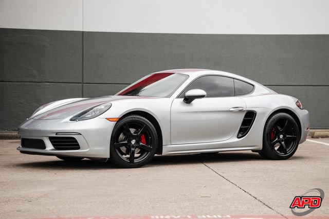 Used 2017 Porsche 718 Cayman RWD image 35