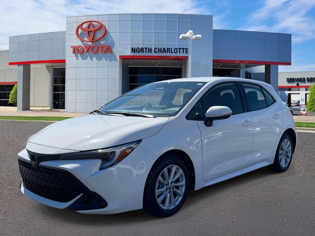 Used 2023 Toyota Corolla SE FWD image 4