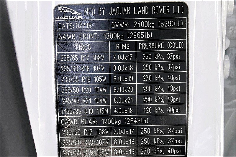 Used 2020 Jaguar E-PACE image 34