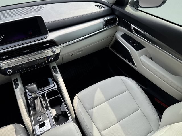 Used 2022 Kia Telluride S FWD image 16