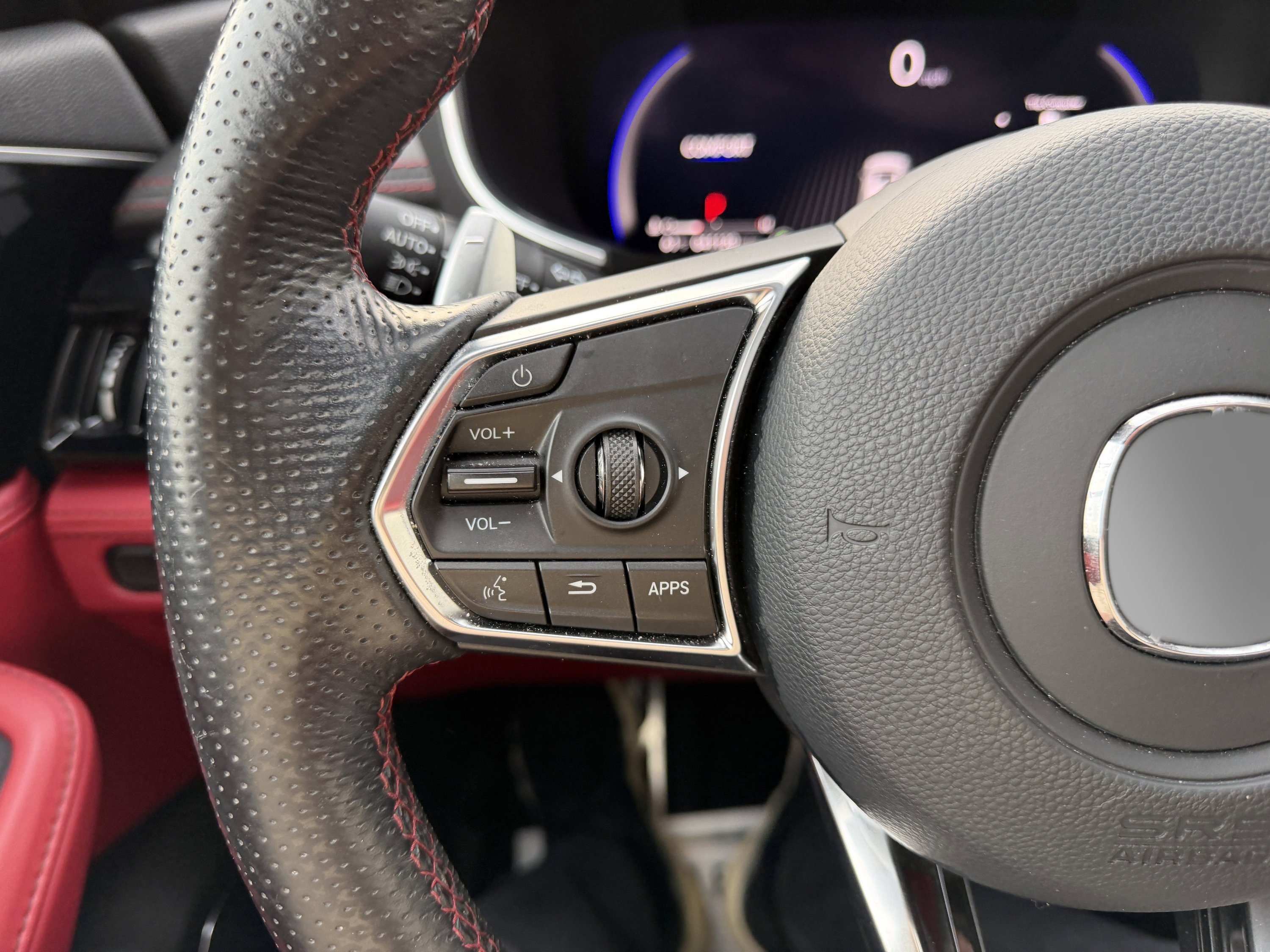 Used 2023 Acura MDX A-Spec image 32