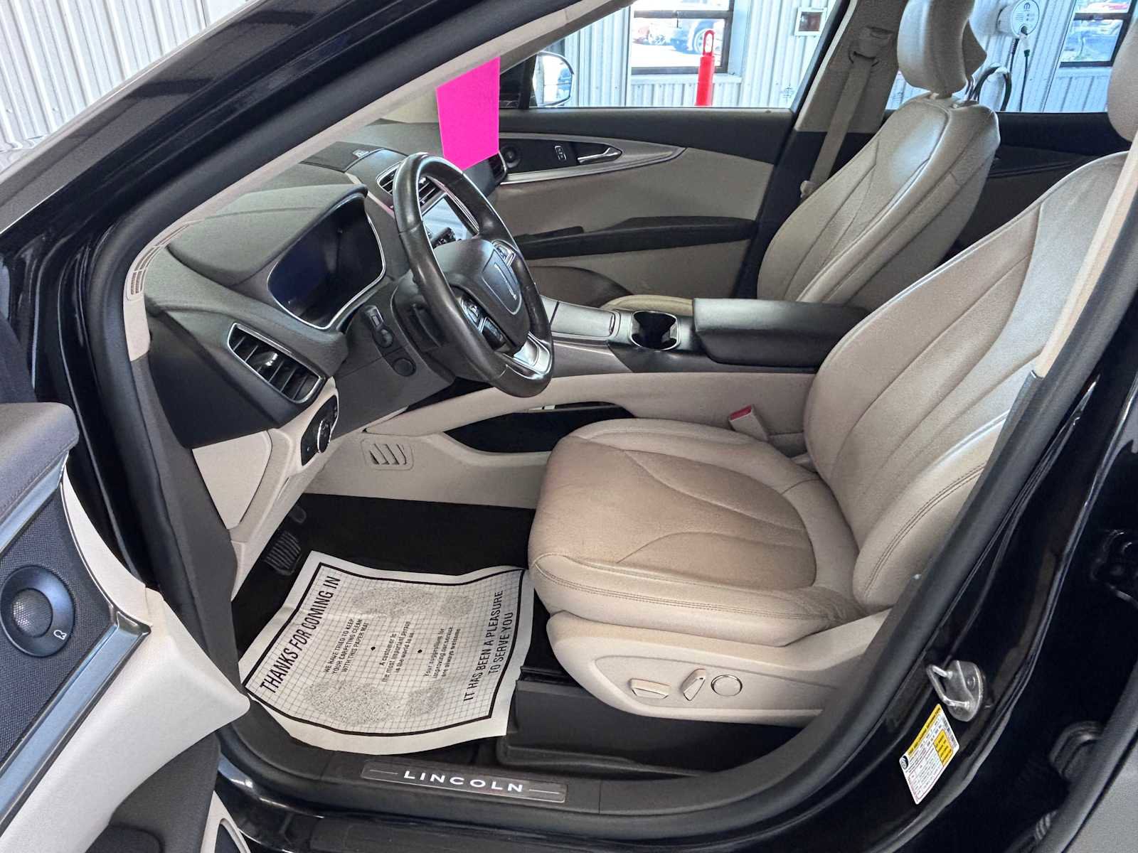 Used 2019 Lincoln Nautilus Reserve AWD/4WD image 18