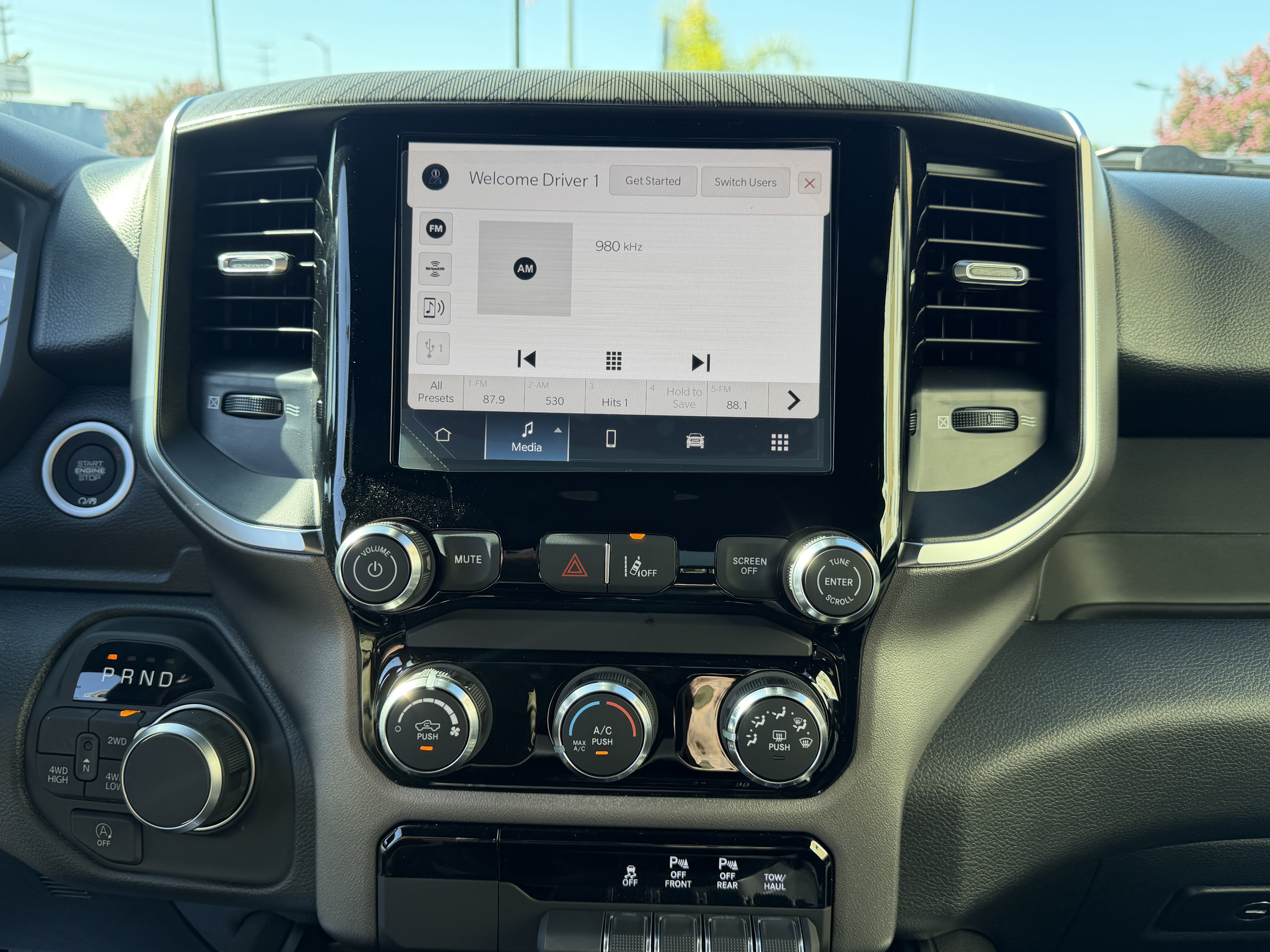 New 2026 RAM 1500 Express AWD/4WD image 26