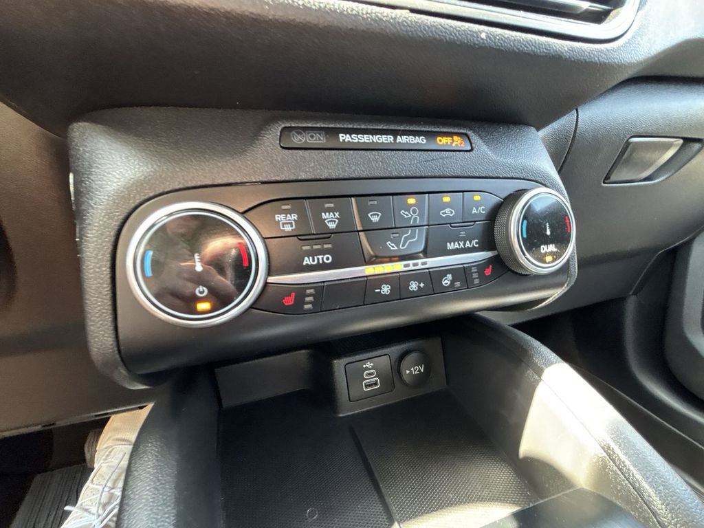 Used 2024 Ford Escape Active image 23