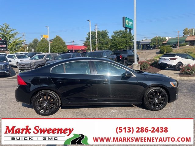 Used 2017 Volvo S60 T5 Inscription Platinum w/ Climate Package image 5