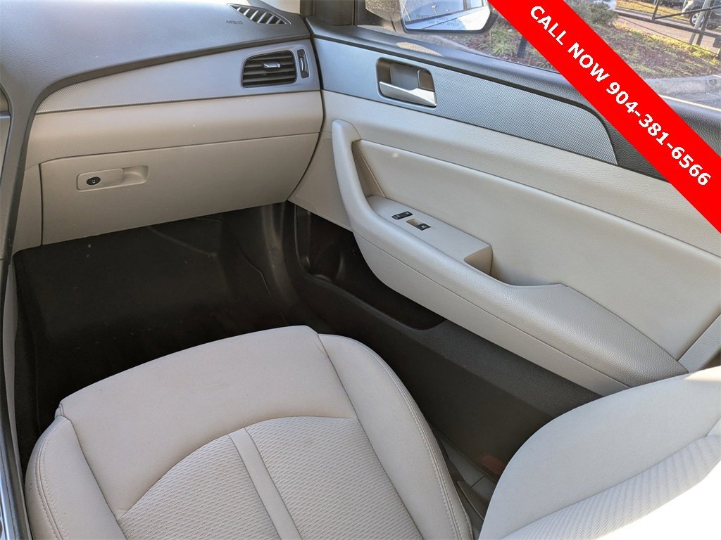 Used 2019 Hyundai Sonata SEL w/ Tech Package 02 image 17