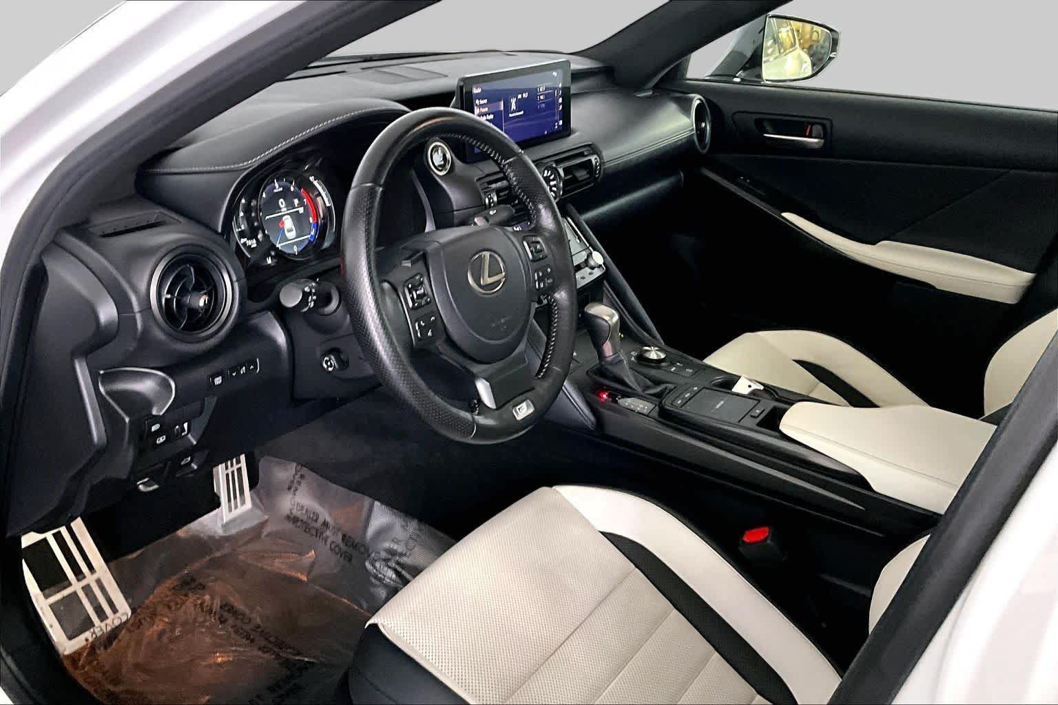 Used 2025 Lexus IS 350 F Sport AWD/4WD image 18