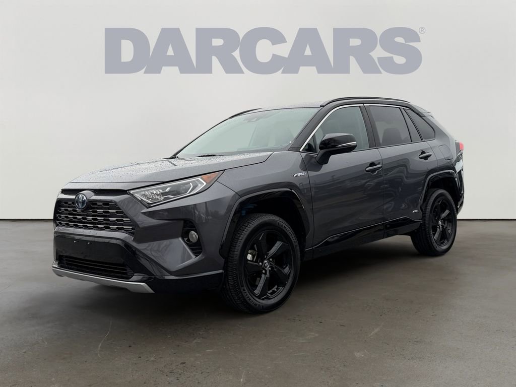 Used 2020 Toyota RAV4 XSE w/ XSE Grade Weather Package image 3