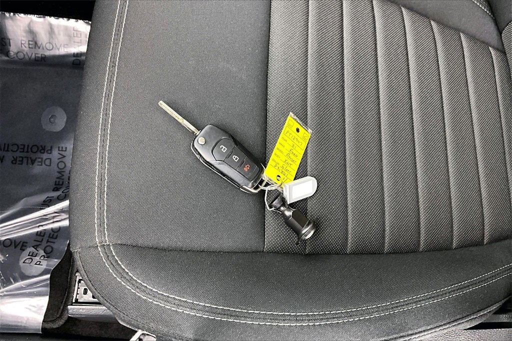 Used 2021 Ford Ranger XLT w/ Equipment Group 301A Mid image 11