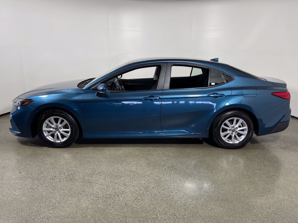 Certified 2025 Toyota Camry LE FWD image 6