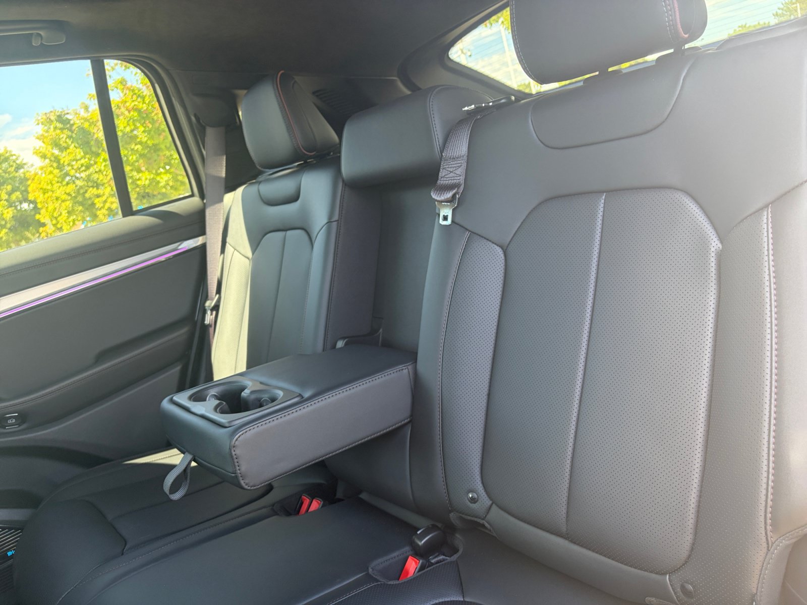 New 2025 Jeep Wagoneer S Launch Edition AWD/4WD image 27