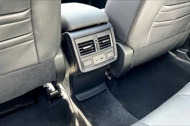Used 2025 Subaru Forester Touring AWD/4WD image 10