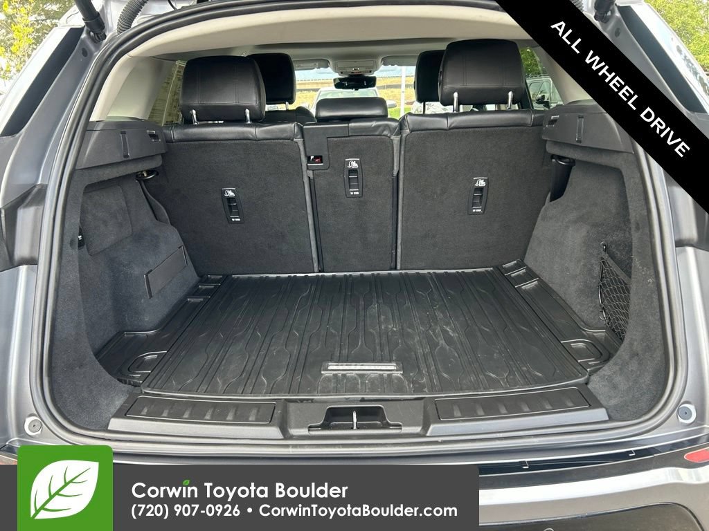 Used 2020 Land Rover Range Rover Evoque SE AWD/4WD image 18