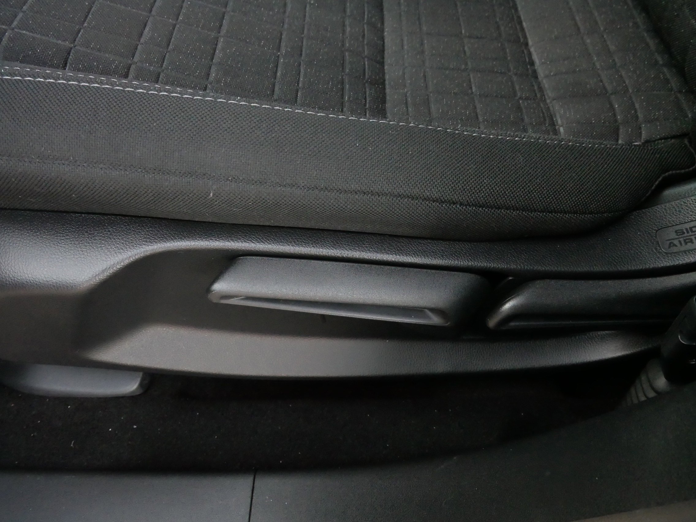 Certified 2023 Honda HR-V LX image 20