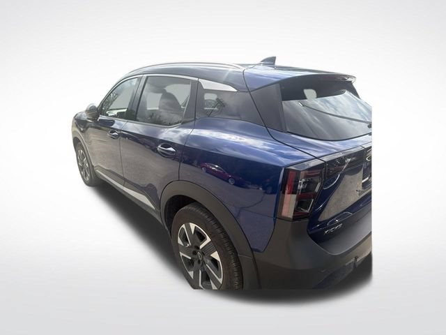 Used 2025 Nissan Kicks SR AWD/4WD image 9