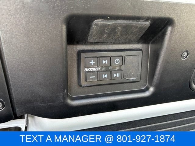 Used 2024 GMC Sierra 3500 Denali Ultimate AWD/4WD image 11