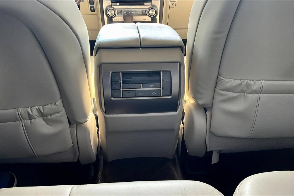 Used 2018 Lexus GX 460 Luxury w/ Preferred Accessory Package AWD/4WD image 10