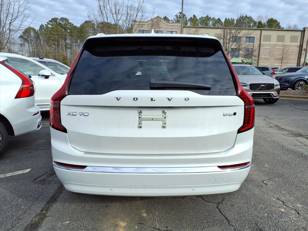 New 2026 Volvo XC90 B6 Ultra w/ Protection Package Premier AWD/4WD image 4