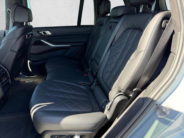 Certified 2023 BMW X7 xDrive40i w/ M Sport Package AWD/4WD image 16