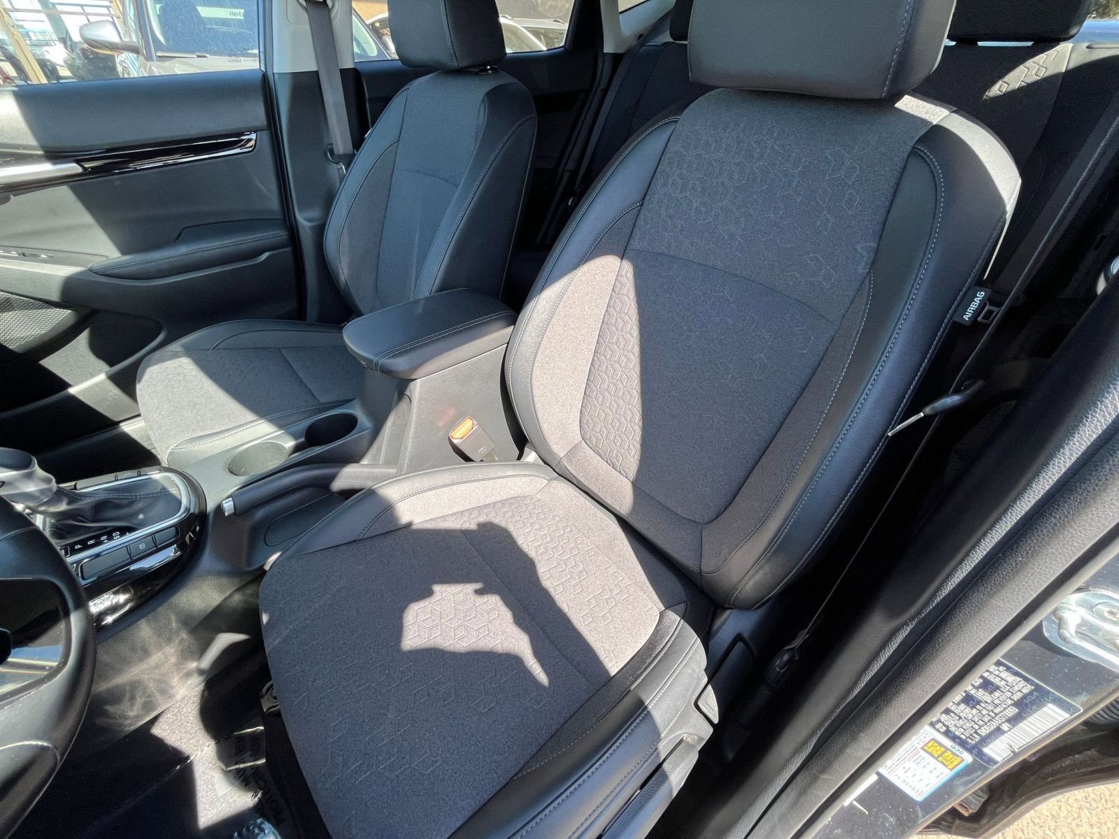 Used 2025 Kia Seltos S image 38