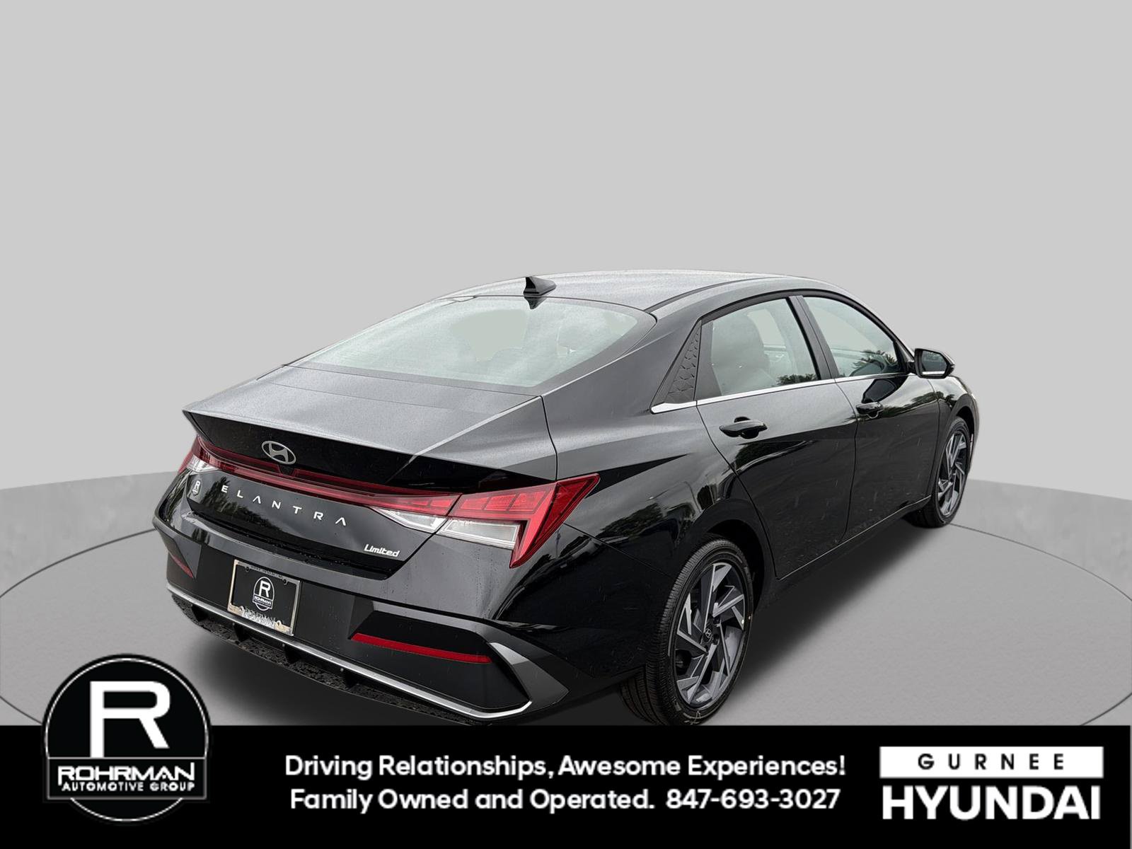 New 2026 Hyundai Elantra Limited FWD image 9