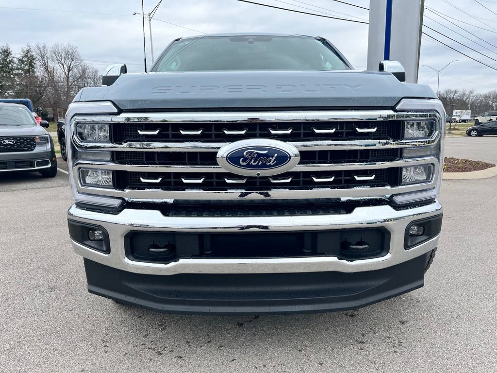 New 2026 Ford F250 Lariat w/ Chrome Package image 2