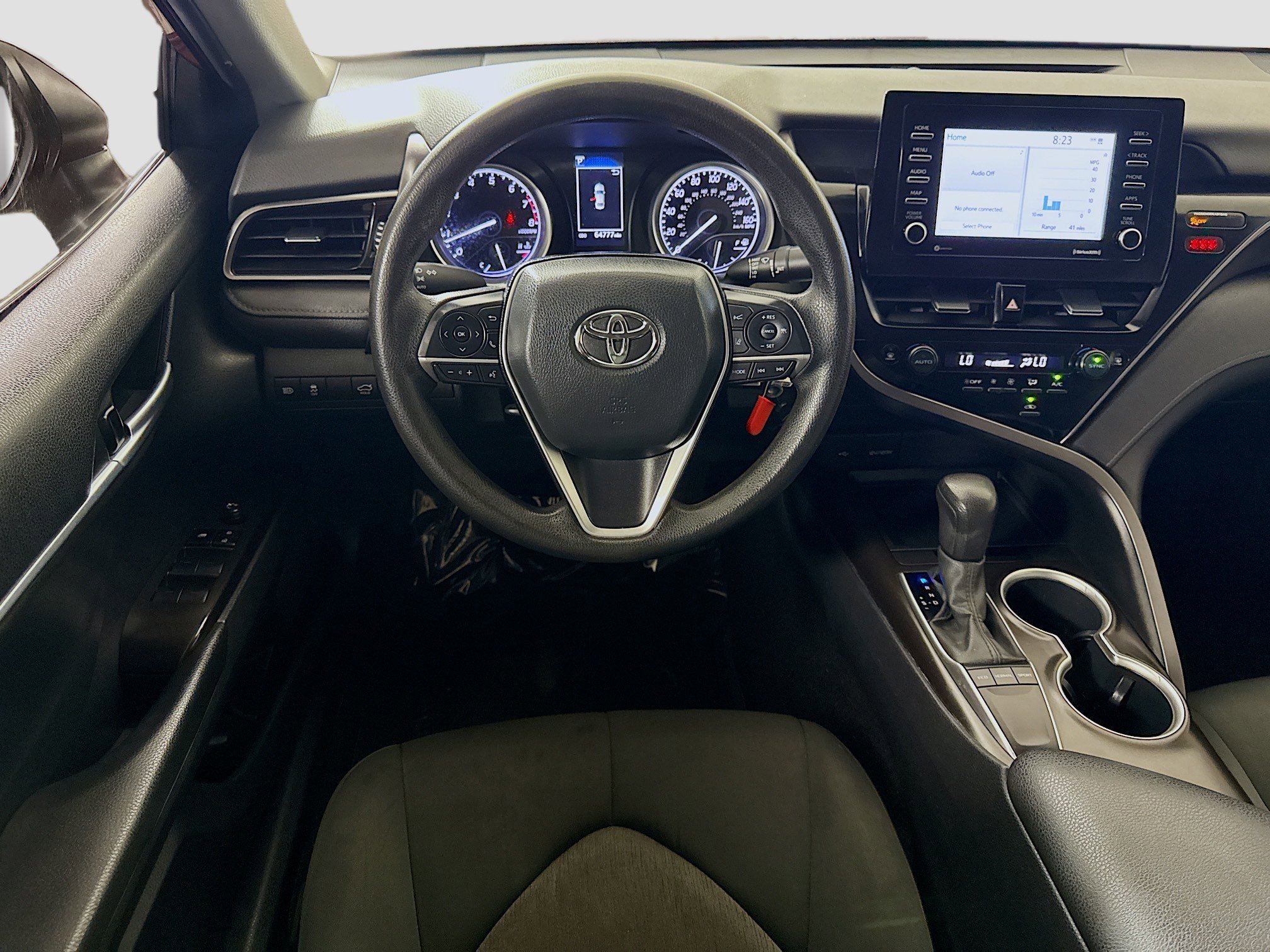 Used 2024 Toyota Camry LE image 17